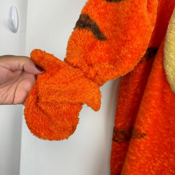 Disney Store Winnie The Pooh Tigger Tiger Costume - Kids XS (4-5) - Picture 3 of 10